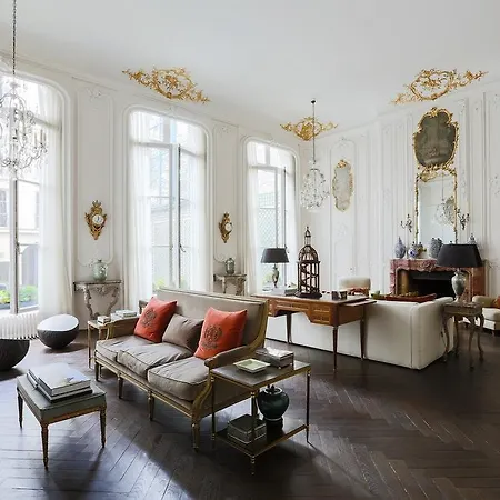 Apartment Rue De Varenne Iii