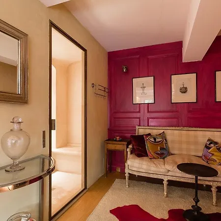 Rue De Varenne Iii Apartment Paris